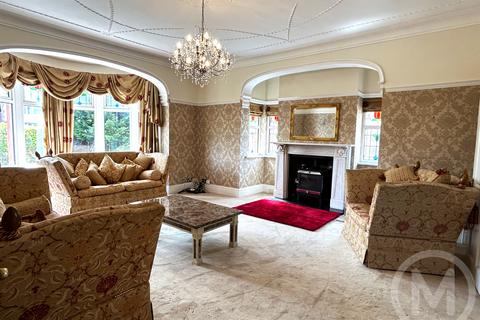 4 bedroom detached house for sale, Warbreck Hill Road, Bispham