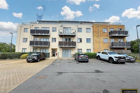 2 bedroom apartment for sale, Golden Jubilee Way, Wickford
