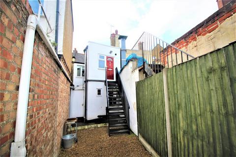 undefined, Station Road, Mill Hill, NW7 2JU