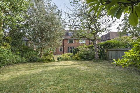 undefined, Brim Hill, London, N2
