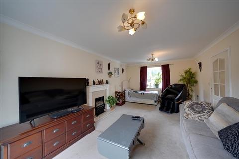 1 Birch Walk, Beck Row, Bury St Edmunds, IP28 8UG