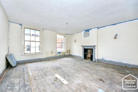 Mixed use for sale, 48 High Street, Kington, Herefordshire, HR5 3BJ