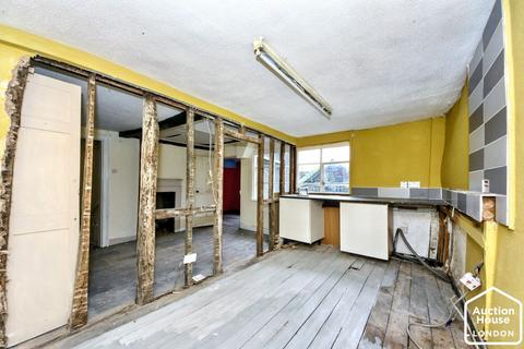 Mixed use for sale, 48 High Street, Kington, Herefordshire, HR5 3BJ