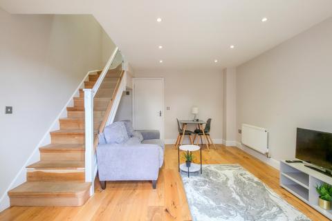 31 Floathaven Close, London, SE28 8SN