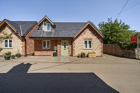 4 bedroom detached house for sale, Lords Lane, Skillington, Grantham, Lincolnshire, NG33