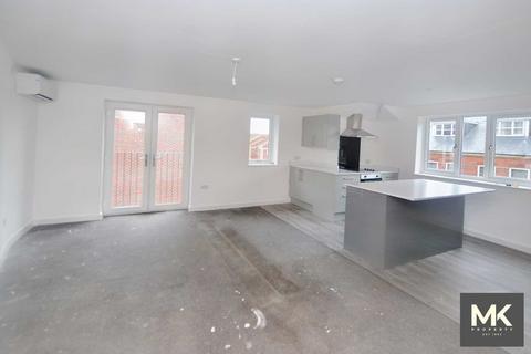 2 bedroom apartment to rent, Balmoral Road, Northampton NN2
