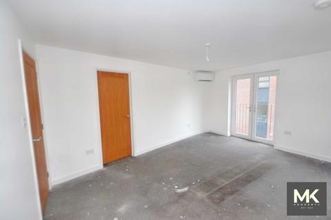 2 bedroom apartment to rent, Balmoral Road, Northampton NN2