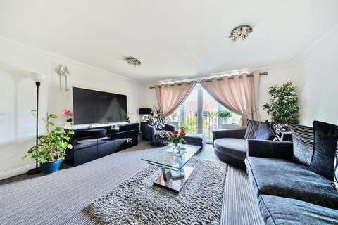 4 bedroom terraced house for sale, Franklins, Maple Cross, Hertfordshire