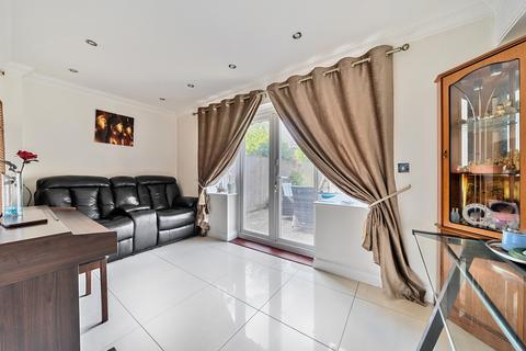 4 bedroom terraced house for sale, Franklins, Maple Cross, Hertfordshire