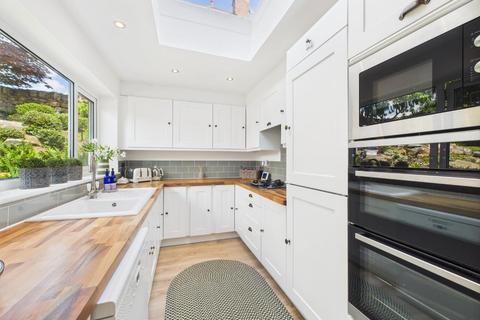 3 bedroom detached house for sale, Cavendish Road, Matlock DE4