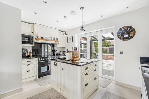 6 bedroom detached house for sale, Densley Close, Welwyn Garden City, Hertfordshire, AL8