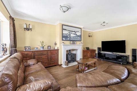 6 bedroom detached house for sale, Densley Close, Welwyn Garden City, Hertfordshire, AL8