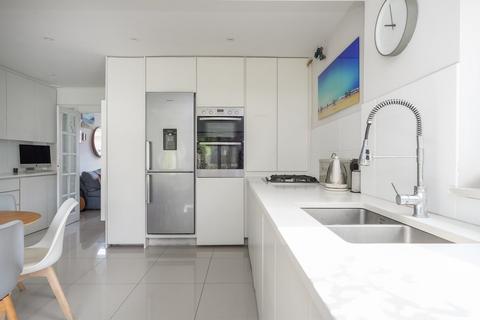 3 bedroom semi-detached house for sale, Claremont Close, Hersham Village, KT12