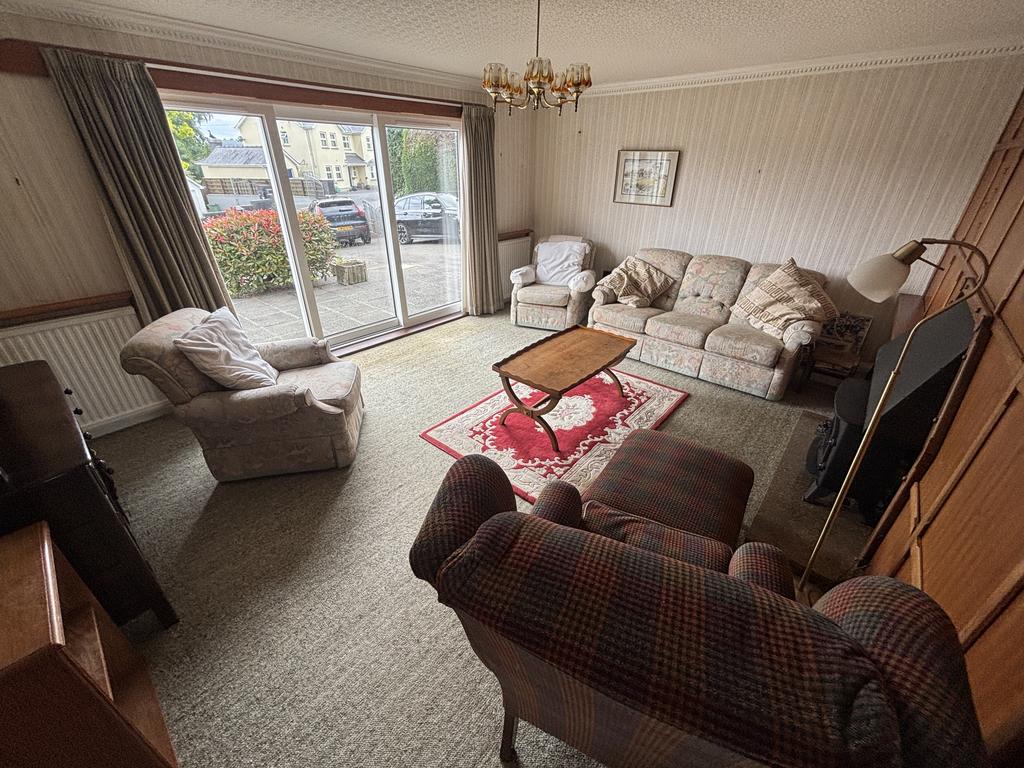 Living room (second image)