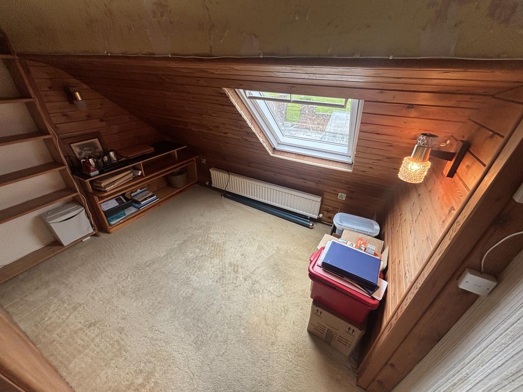 Office/potential bedroom 4