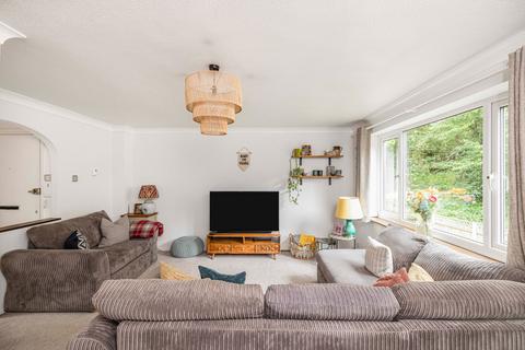 53 Ladygrove, Croydon, CR0 9LS