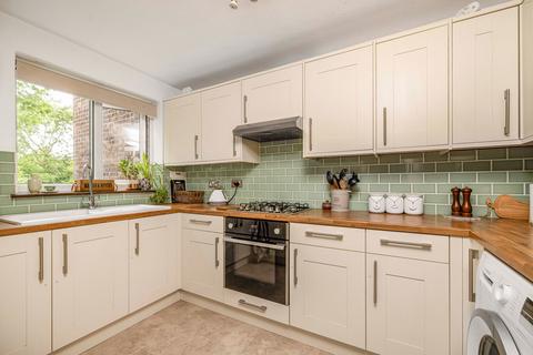 53 Ladygrove, Croydon, CR0 9LS