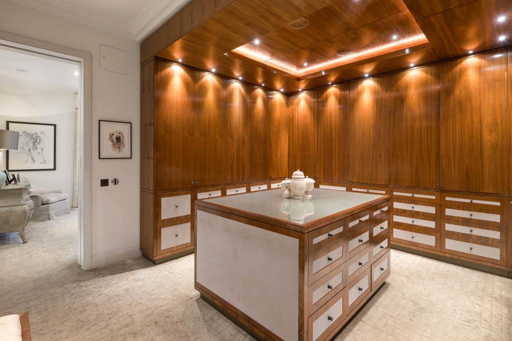 Dressing Room