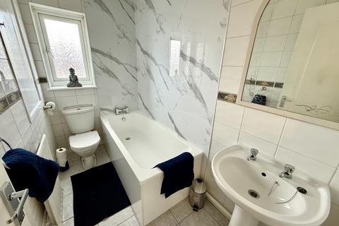 2 bedroom semi-detached house for sale, Gatesgarth Close, Bakers Mead