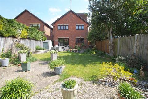 5 bedroom detached house for sale, Jacksons Lane, Billericay CM11