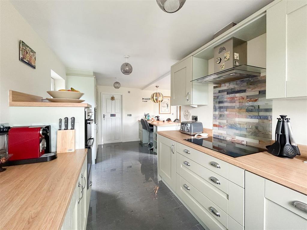 Kitchen Diner