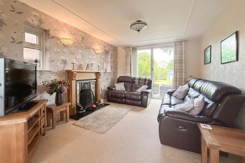 6 Lightborne Road, Sale, M33 5EA