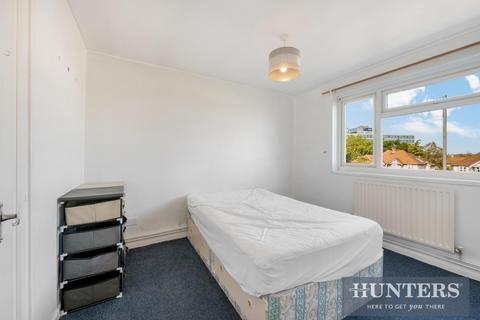 2 bedroom flat for sale, Tolworth Rise South, Surbiton