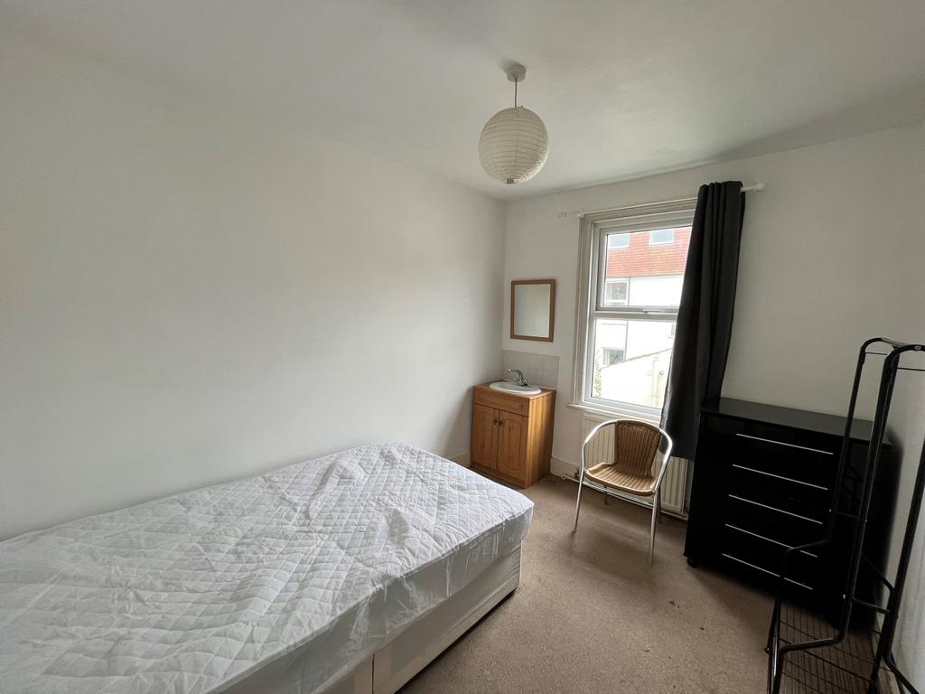 Bedroom 12