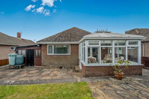 2 bedroom bungalow for sale, Kings Drive, Wrose, Bradford, BD2