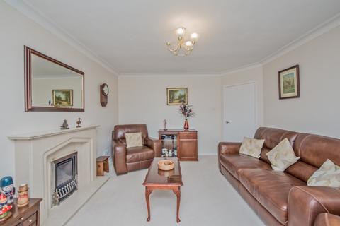 2 bedroom bungalow for sale, Kings Drive, Wrose, Bradford, BD2