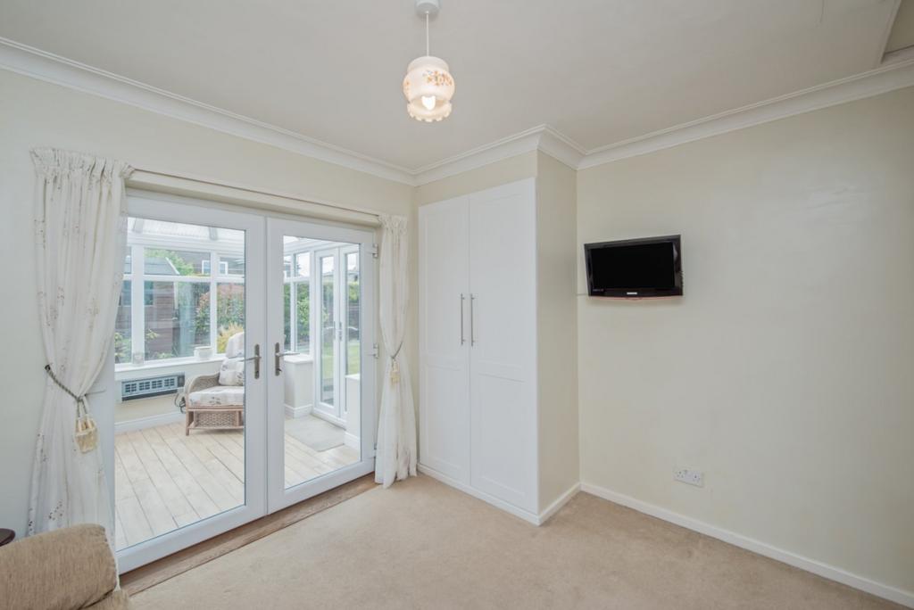 Dining Room/Bedroom