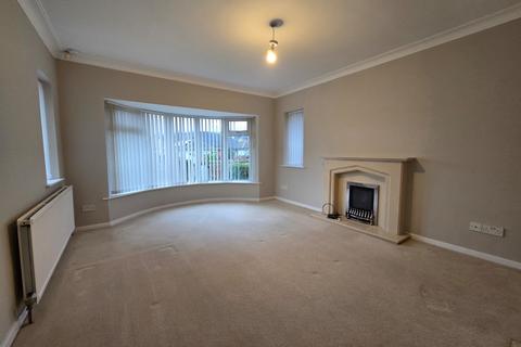 2 bedroom bungalow for sale, Kings Drive, Wrose, Bradford, BD2