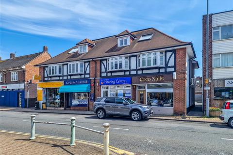 2 bedroom apartment for sale, Lymington Road, Highcliffe, Christchurch, Dorset, BH23