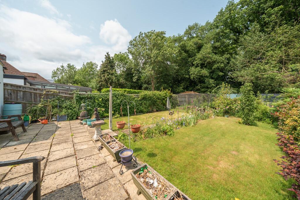 Patio & Garden