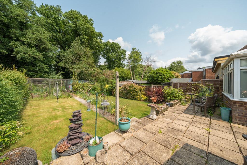 Patio & Garden