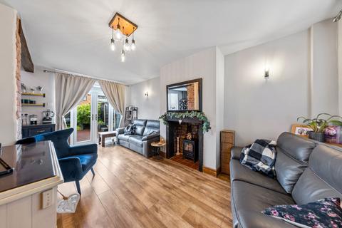 3 bedroom terraced house for sale, King George Crescent, Warrington, WA1