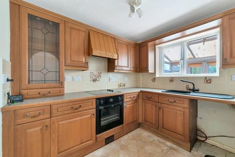 6 Chestnut Close, Drakes Broughton, Pershore, WR10 2BP