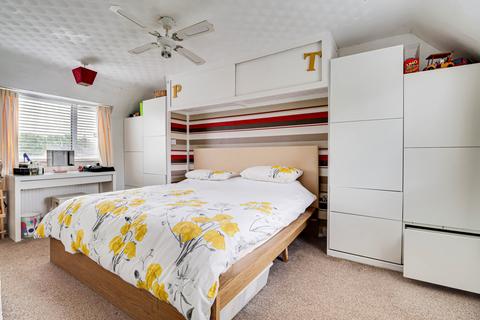 3 bedroom semi-detached house for sale, Milford Hill, Harpenden, Hertfordshire, AL5