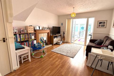 25 Brookdale Close, Rubery, Birmingham, B45 9FH