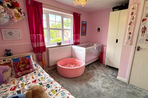 25 Brookdale Close, Rubery, Birmingham, B45 9FH