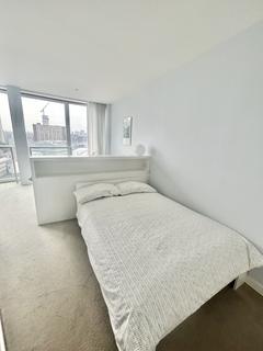 1 bedroom flat to rent, The Rotunda, Birmingham B2