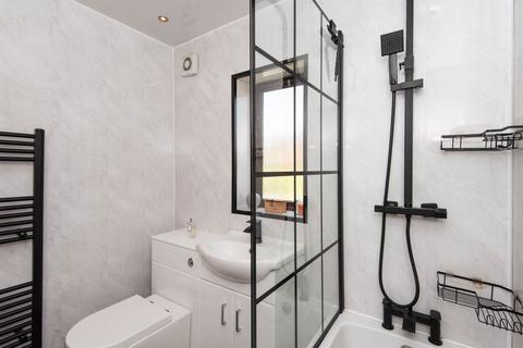 36 Brookfield Close, Dalton, Rotherham, S65 3RD