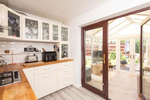 36 Brookfield Close, Dalton, Rotherham, S65 3RD