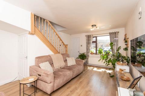 36 Brookfield Close, Dalton, Rotherham, S65 3RD