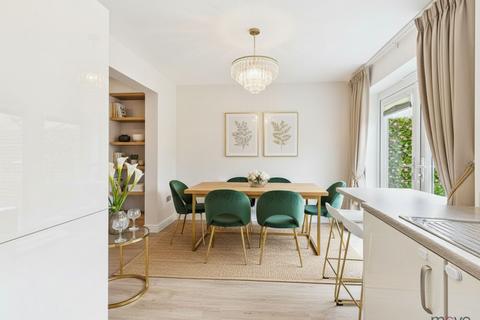 3 bedroom terraced house for sale, Cornflower Way, Gloucester GL2