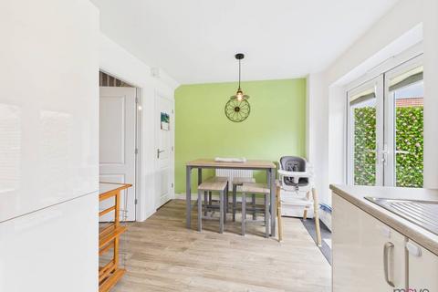 3 bedroom terraced house for sale, Cornflower Way, Gloucester GL2
