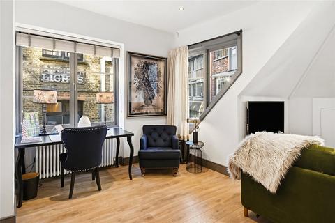undefined, Newman Passage, London, W1T