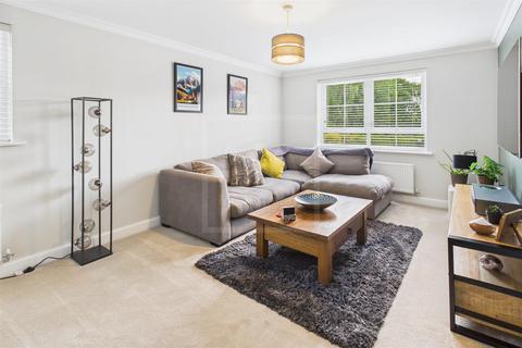 4 bedroom detached house to rent, Parkstone Drive, Appleton, Warrington