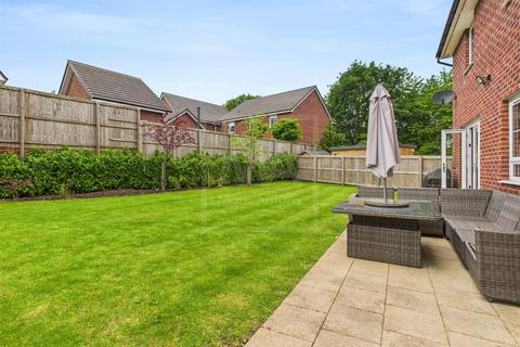 4 bedroom detached house to rent, Parkstone Drive, Appleton, Warrington