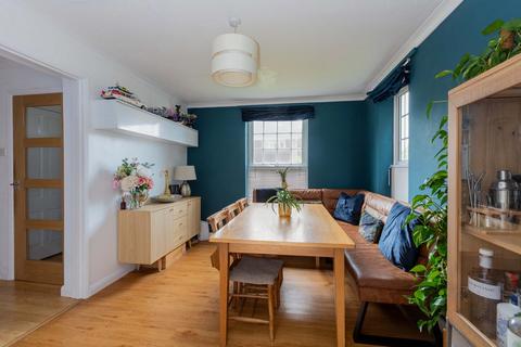 41 Balmoral, Maidenhead, SL6 6SU